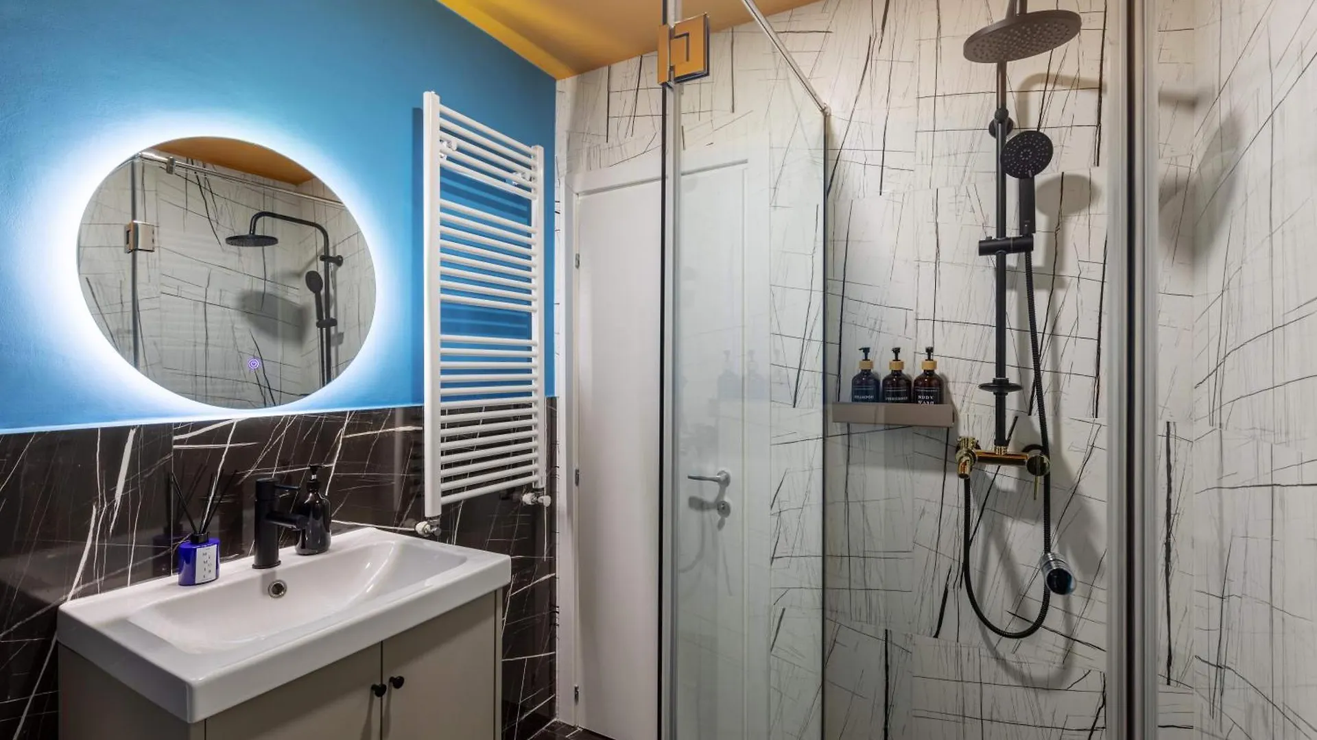 Holt - Wes Anderson In Bucharest Apartment 0*,