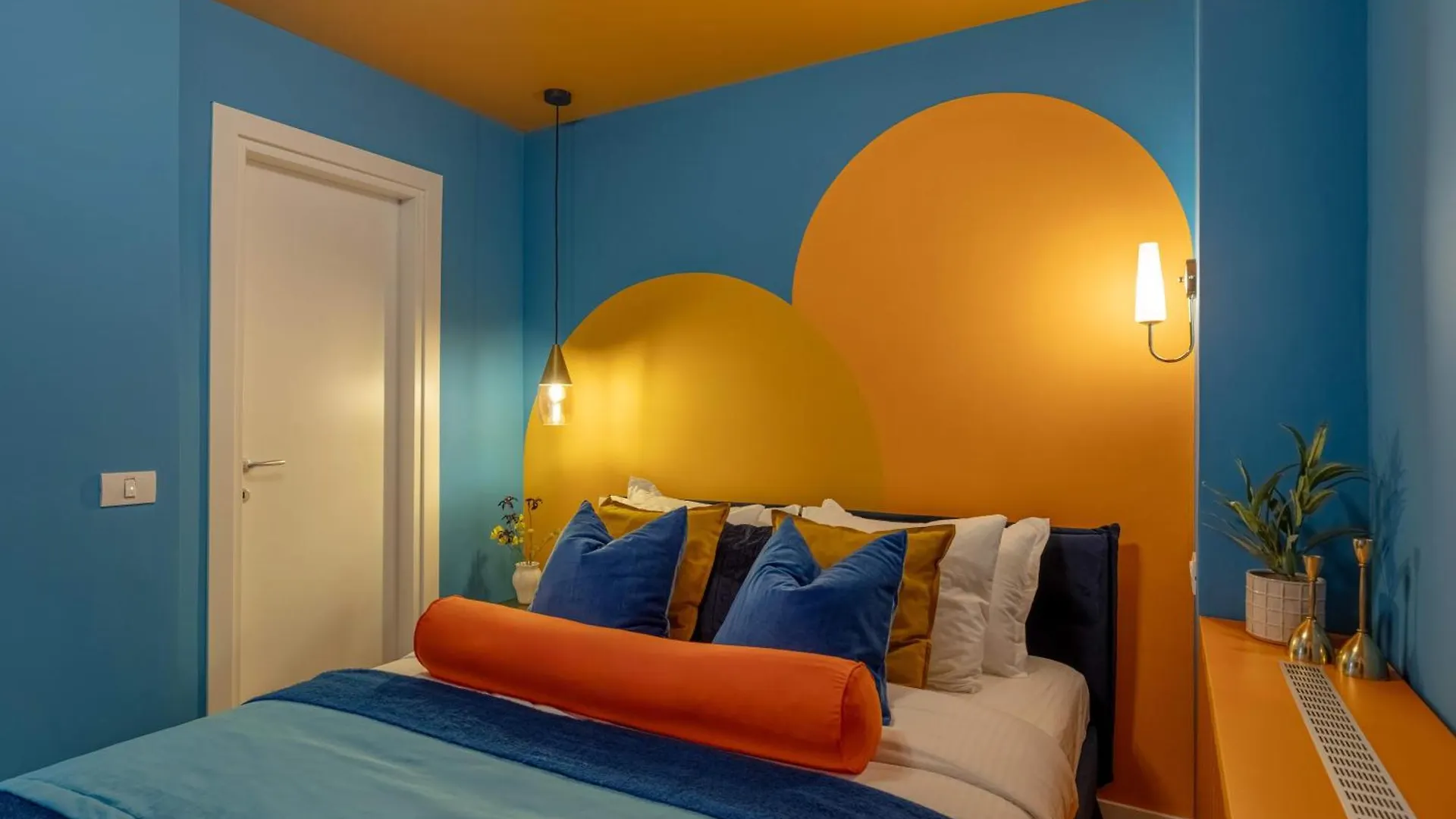 Holt - Wes Anderson In Bucharest Apartment